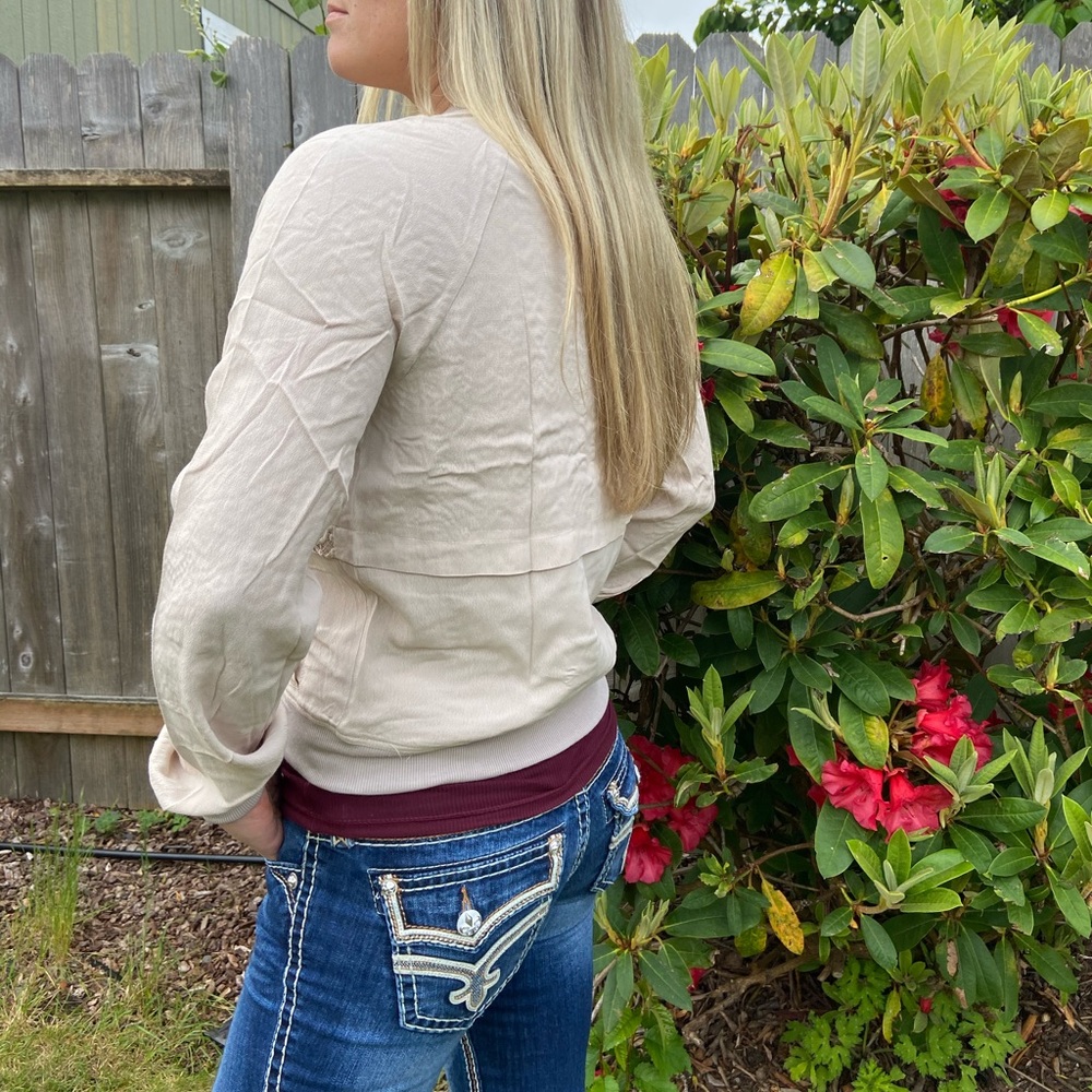 Bomber Jacket - Picture 3 of 6